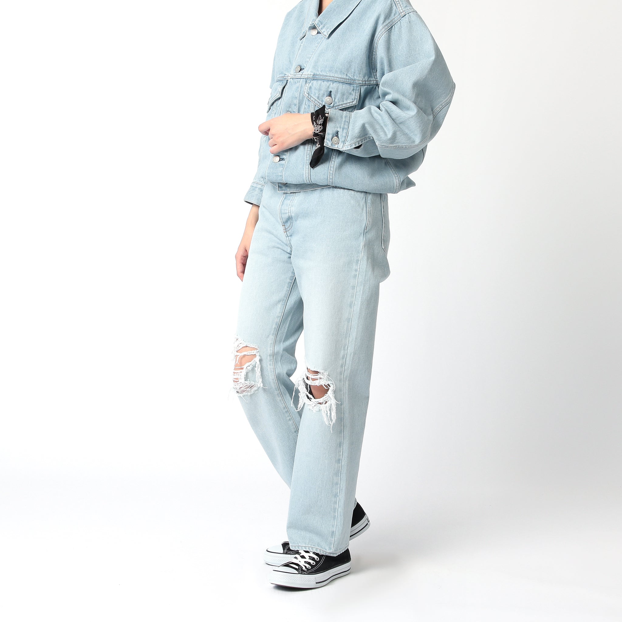 PARIS RIPPED DENIM ICE BLUE（パリスリップドデニムアイスブルー）｜J.B. ATTIRE（ジェービーアタイア）OFFICIAL ONLINE STORE